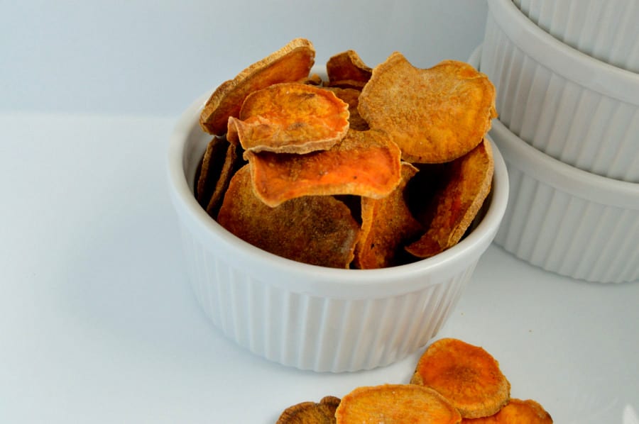 Baked sweet potato chips