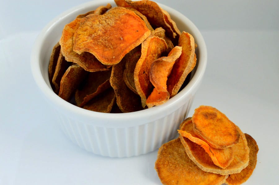 Baked sweet potato chips