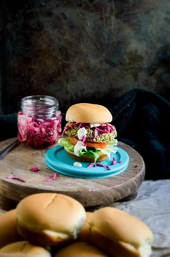 Spicy lentil veggie burger