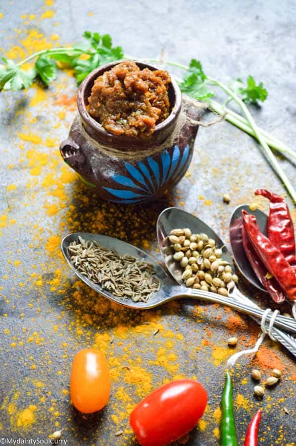 Indian basic curry paste