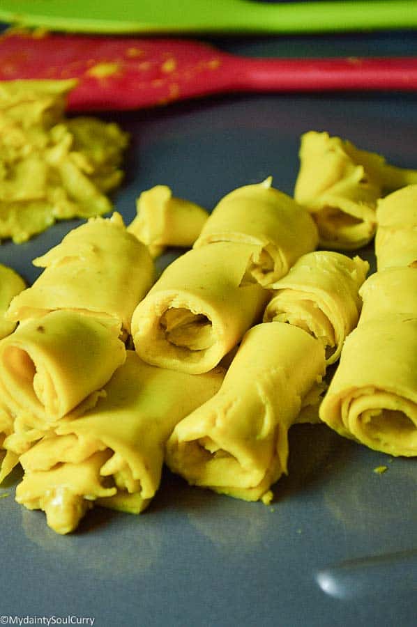 rainbow khandvi rolls 