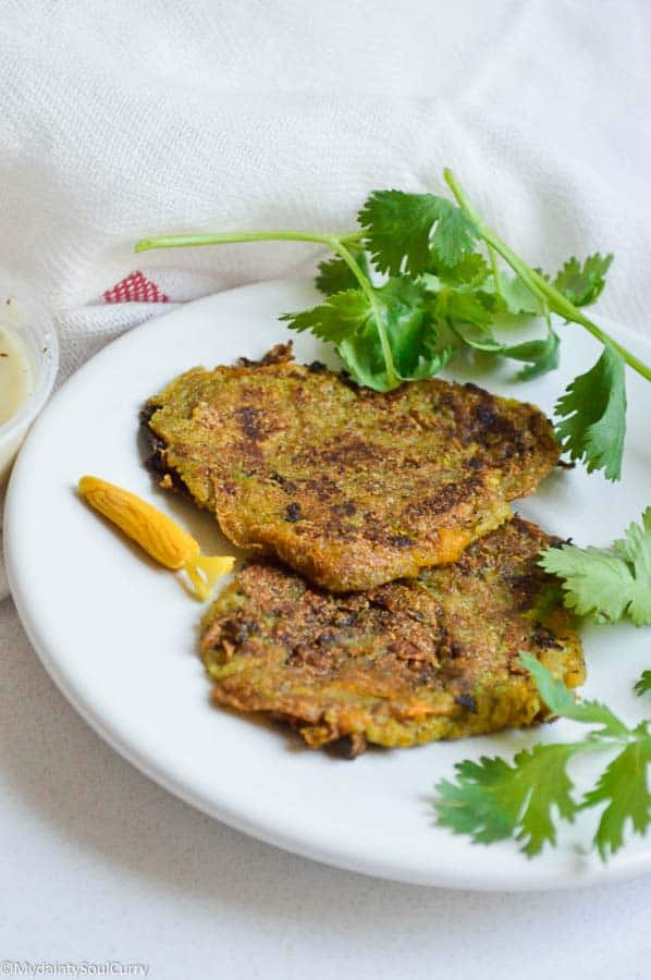 vegan Indian-style pumpkin blossom fritters