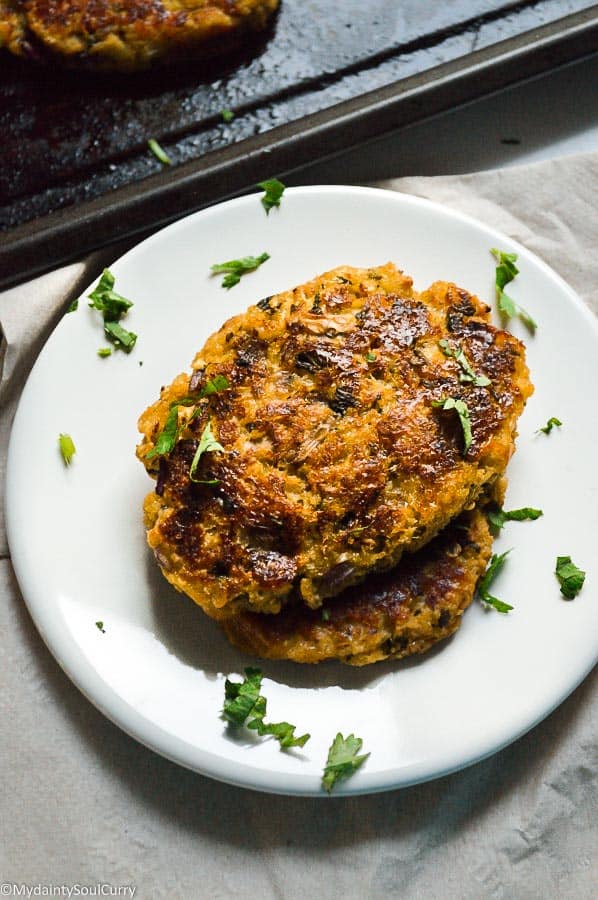Lowcarb Vegan Baked Cauliflower Hash Browns Recipe
