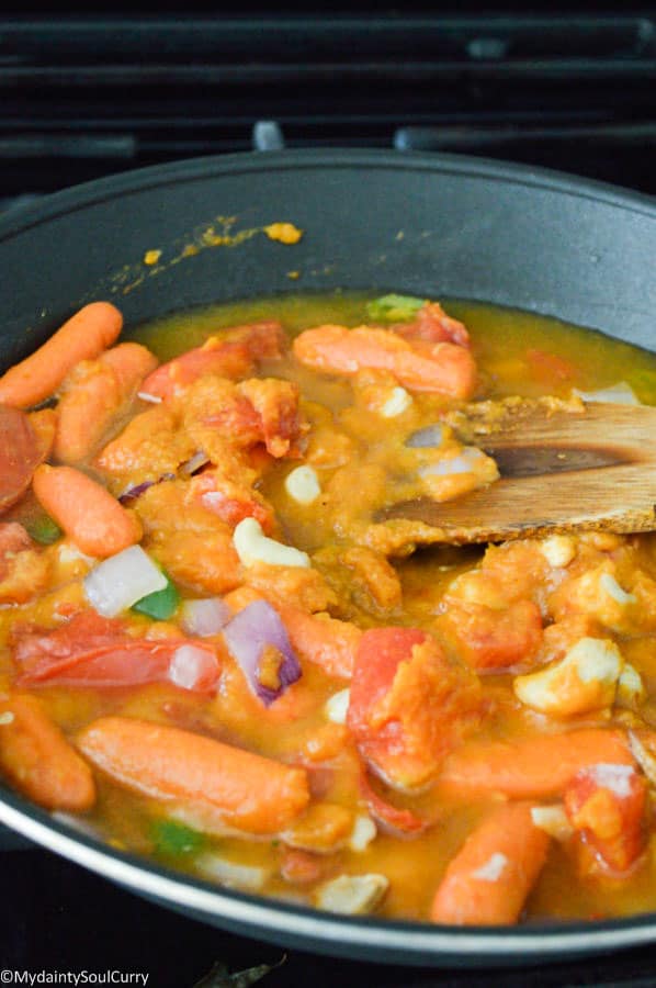 Creamy Vegan Fall Vegetable Curry Soup