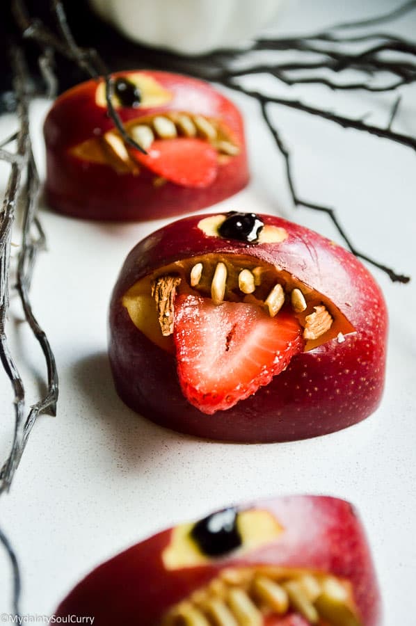 quick vegan Halloween apple monsters