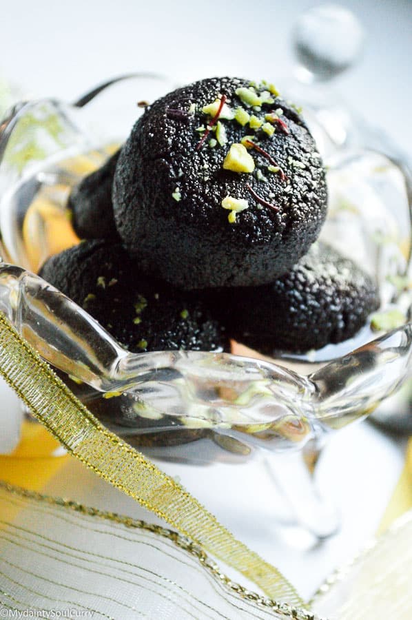 baked low-carb sugar-free kala jamun