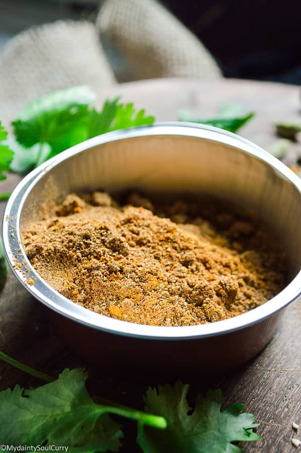 DIY Indian curry powder