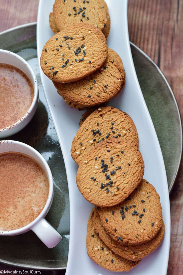 Vegan keto sesame cookies