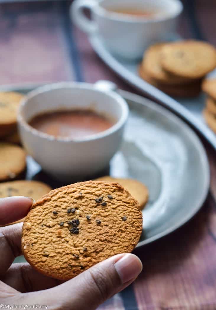 Middle eastern sesame cookie