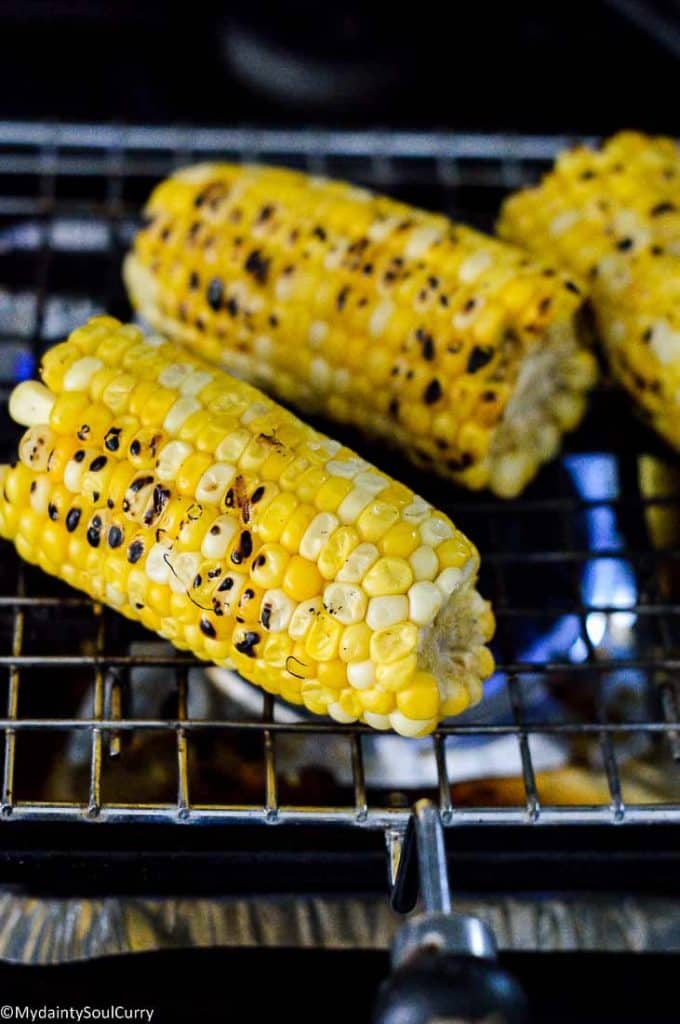 Grilled corn on gas stove