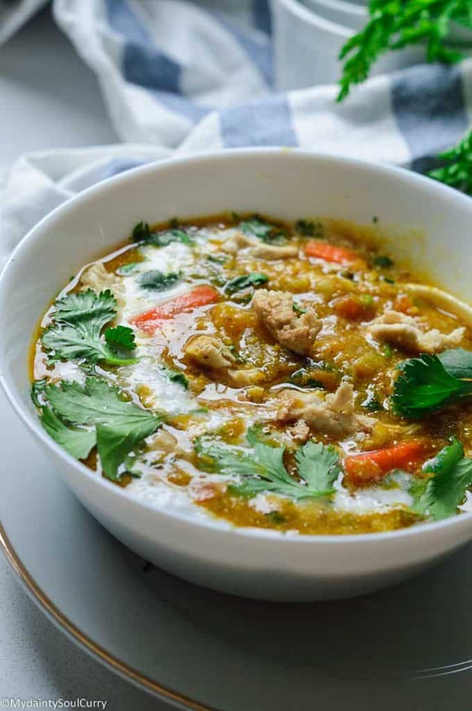 easy vegan mulligatawny soup with seitan