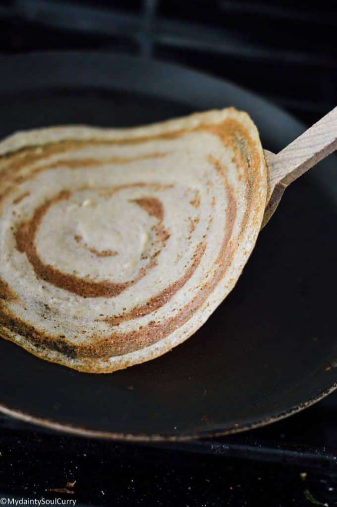 Making quinoa dosa