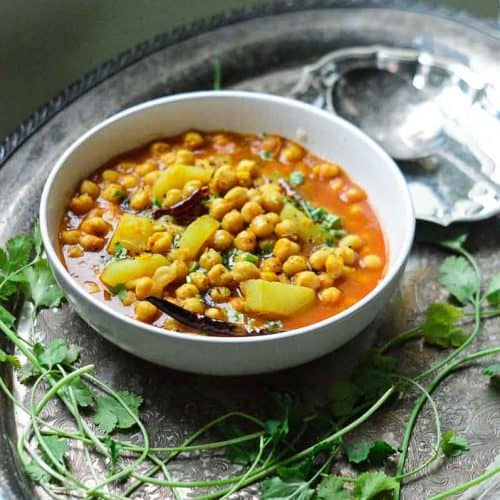 Lauki Chana - squash chickpeas curry