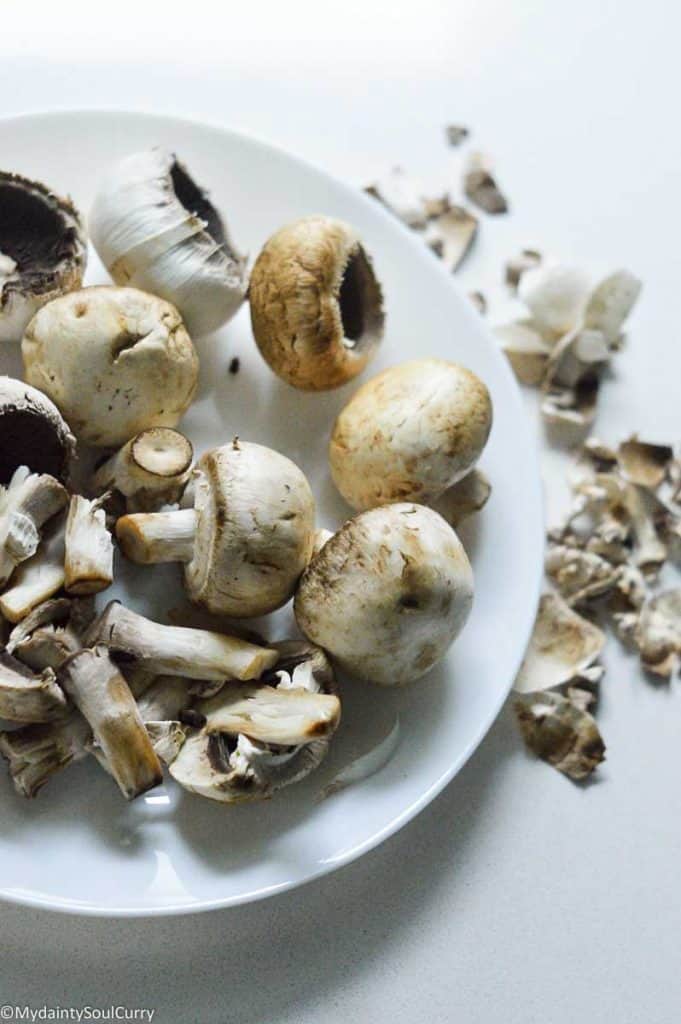 Peeling and cleaning mushrooms