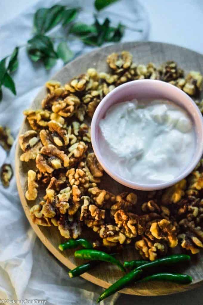 Walnut and yogurt - chutney ingredients