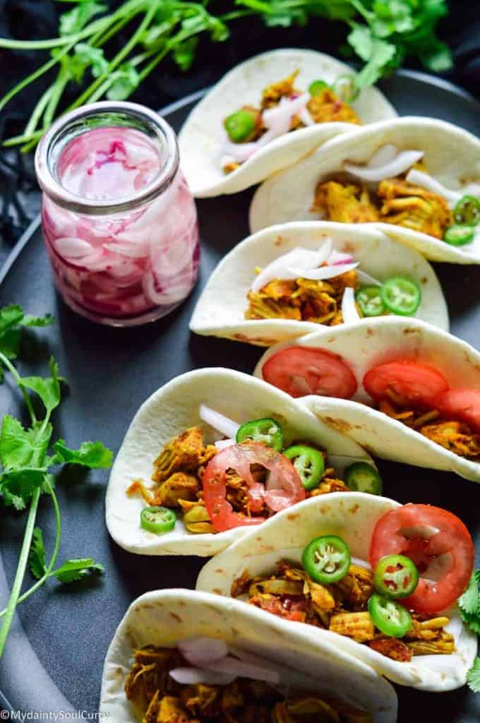 Spicy jackfruit tacos