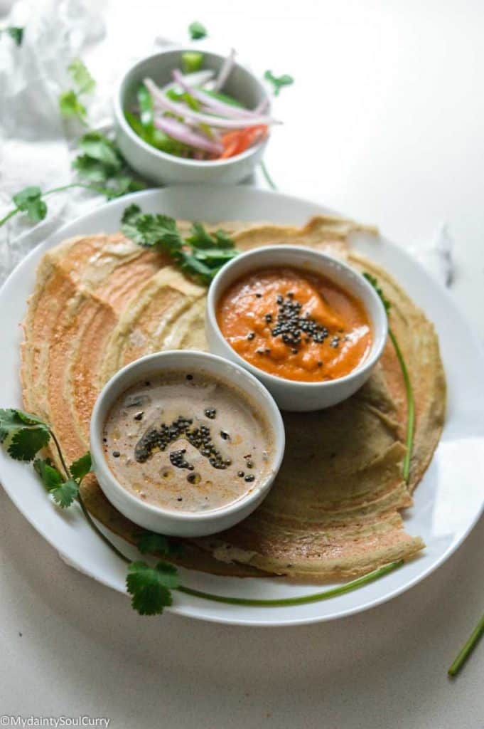 Mixed dal dosa w/ chutneys