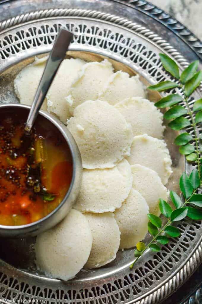 Serve idli with sambar and chutney