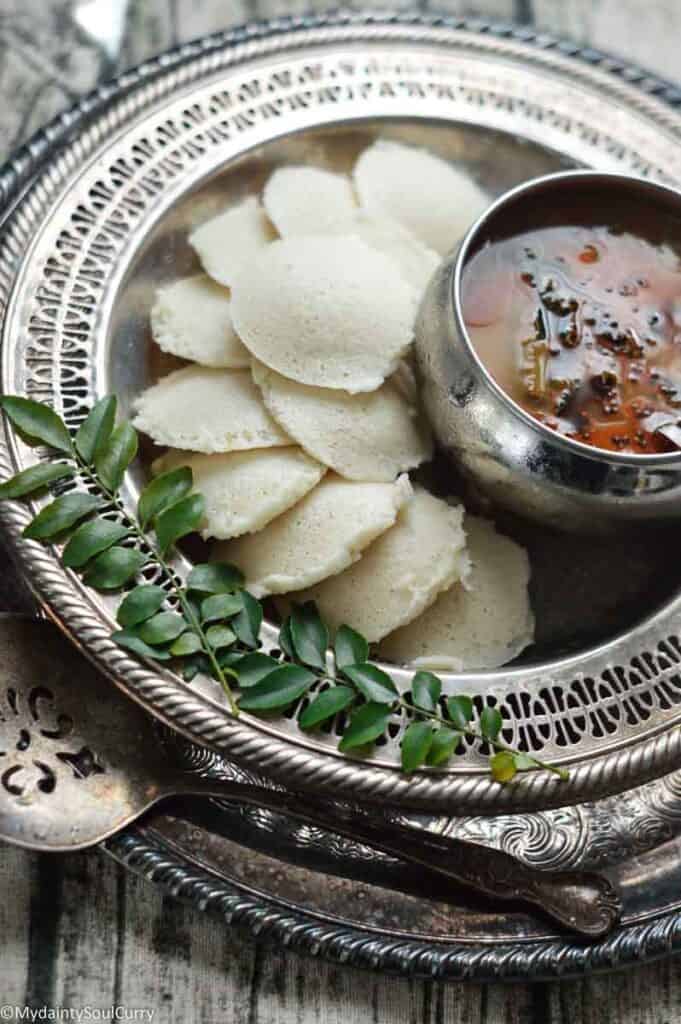 Instant pot steamed idli with sambar