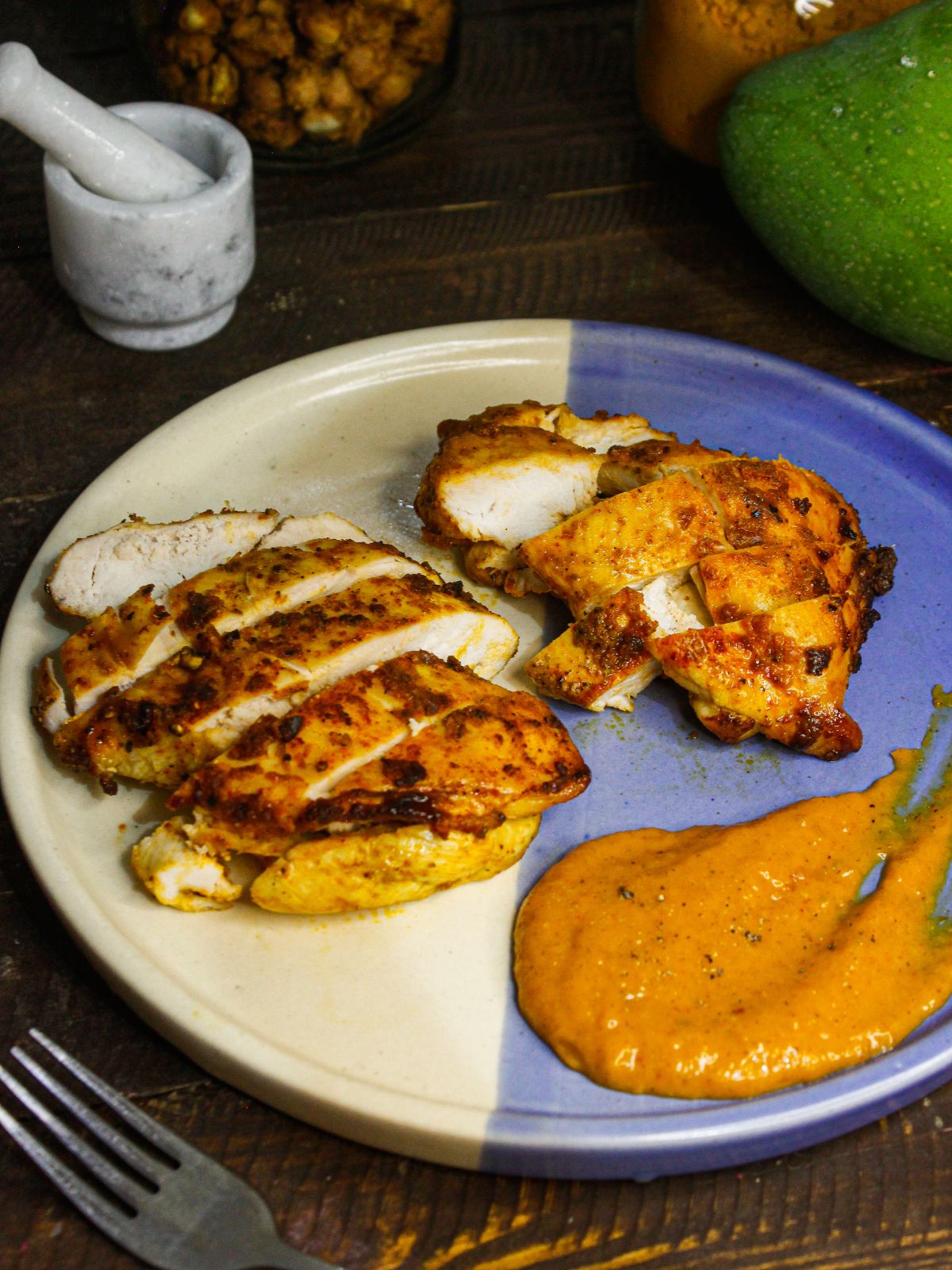 Hot and spicy Chicken with Tangy Mango Sauce