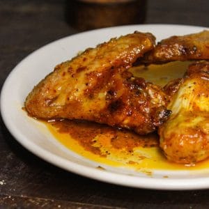 Featured Img of Air Fried Honey Sriracha Chicken Wings