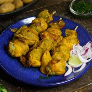 Featured Img of Tandoori Potatoes With Green Chutney