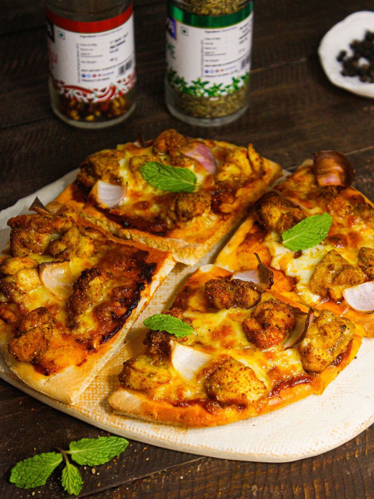 Spicy Tandoori Chicken Pizza ready to enjoy with chutney or dip