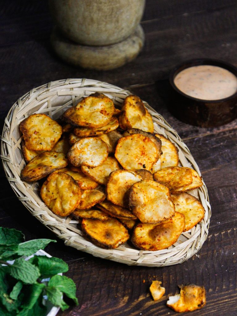 Crunchy Spicy Sweet Potato Chips With Chili Mayo Dip