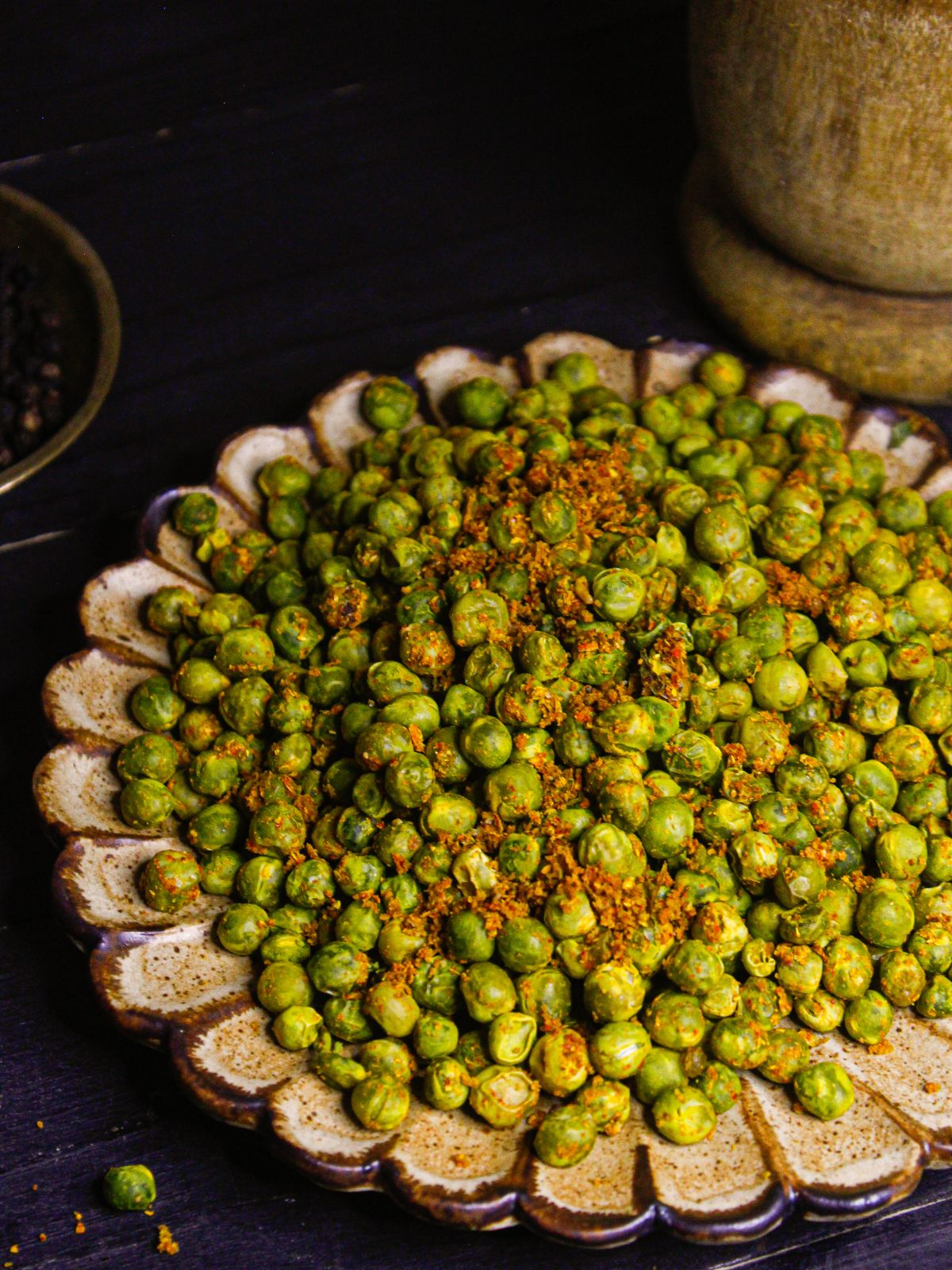 Crunchy Air Fried Peas: A Healthy Snack