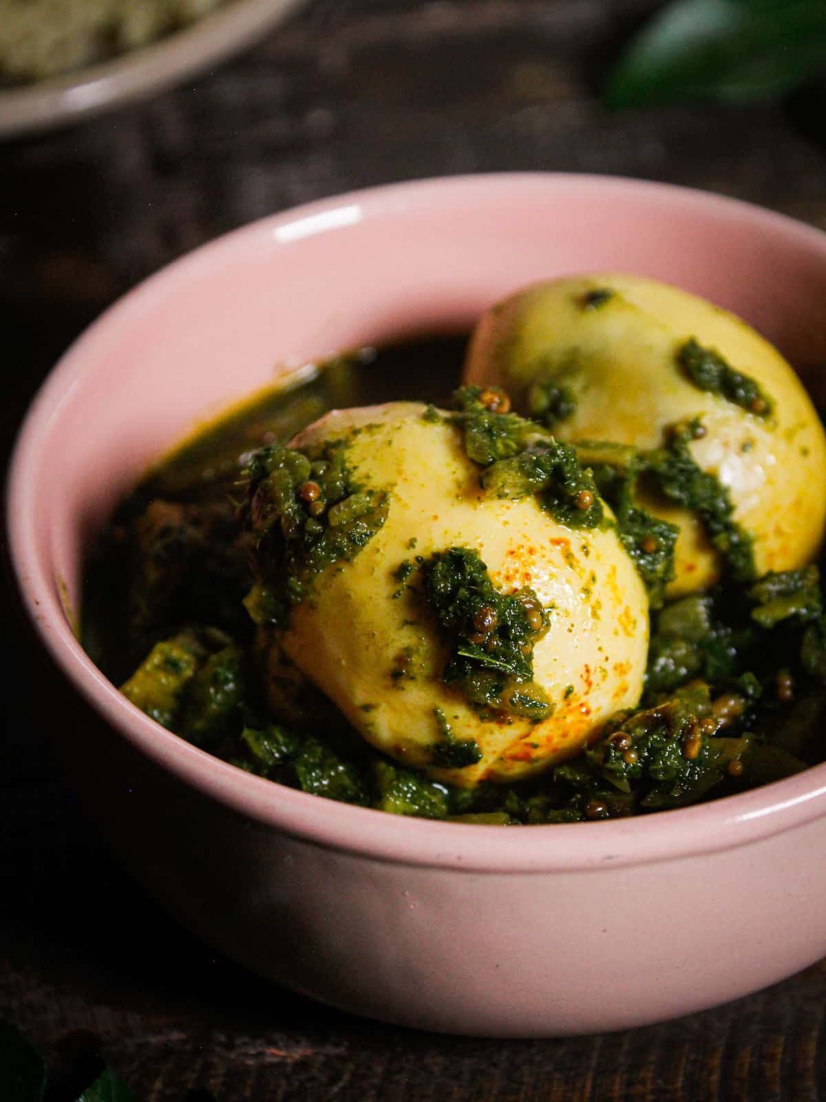 Zoom in image of Egg Curry with Curry Leaves Puree