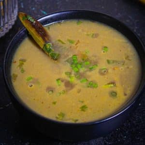 Featured Img of Instant Pot Spring Onion and Coriander Soup