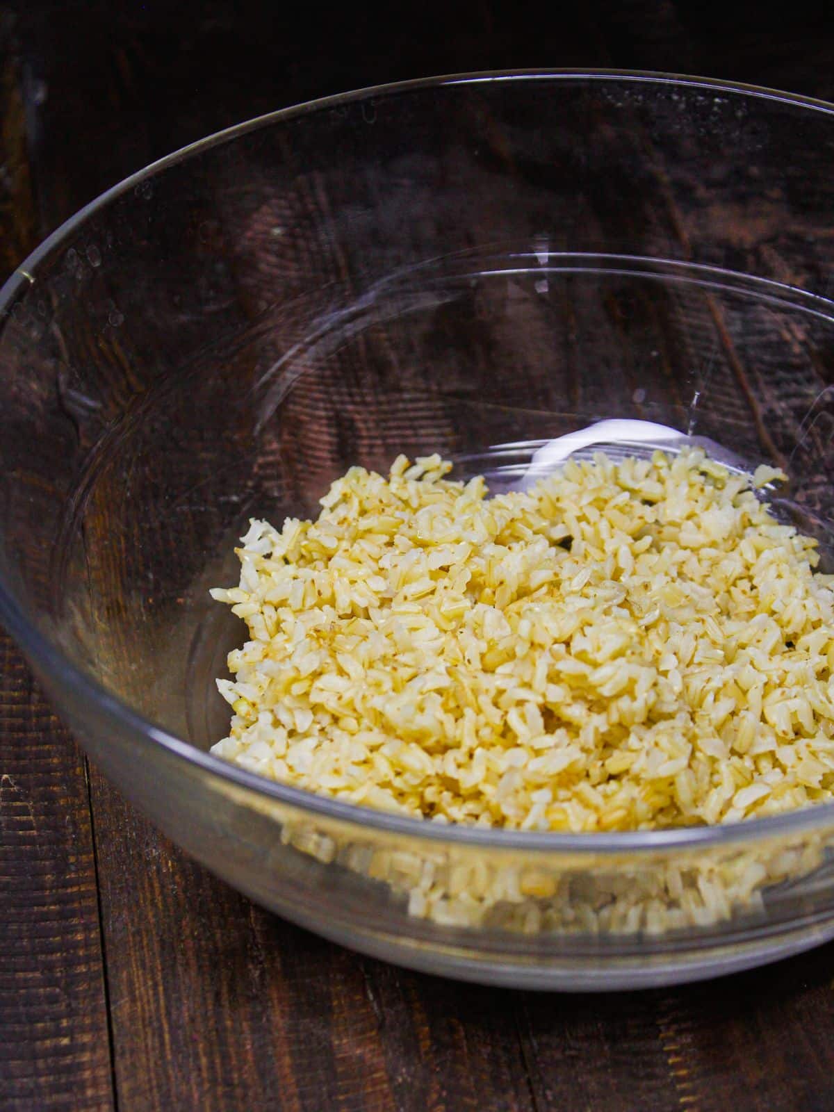 Take cooked brown rice into a bowl