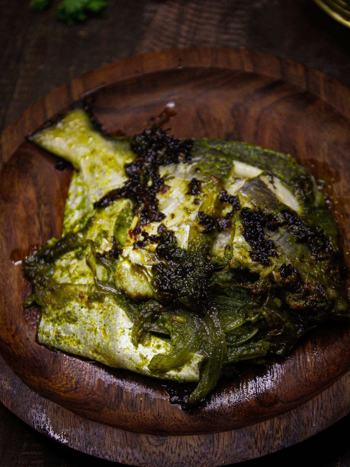 Top view of Tawa Pomfret Fry in Green Paste