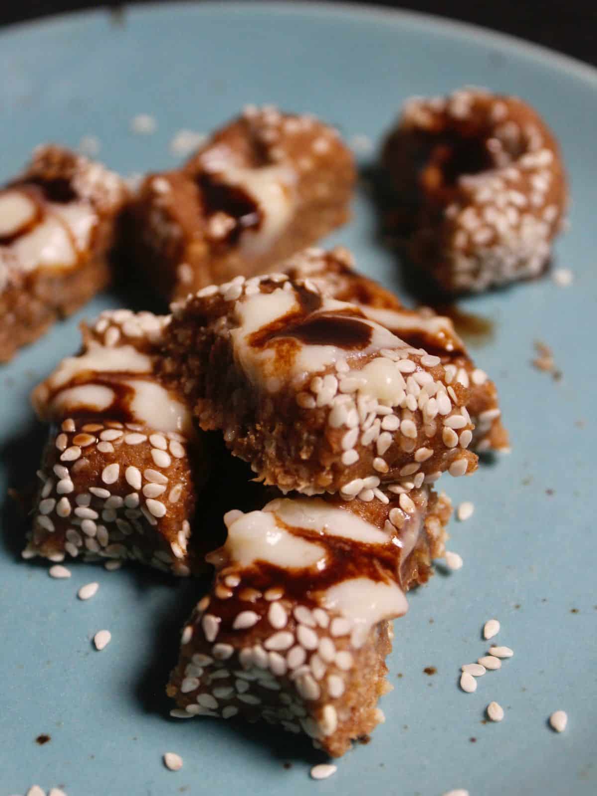 Yummy Peanut Bites With Chocolate Filling