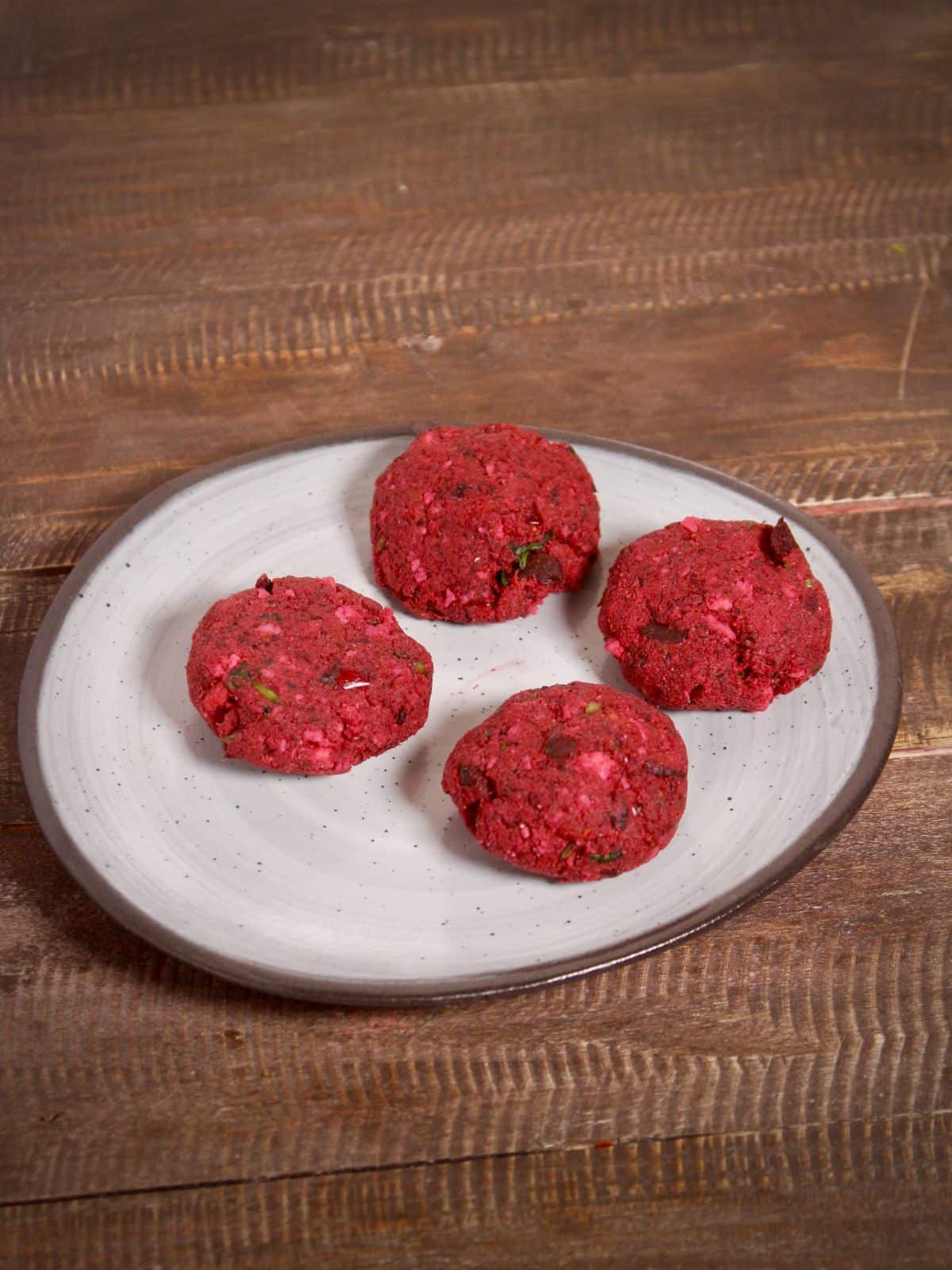 make small small roundels of the dough 