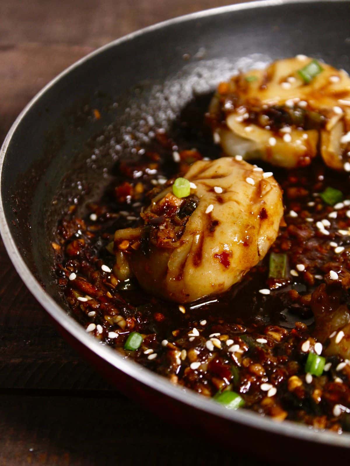 hot dumplings with hot garlic sauce
