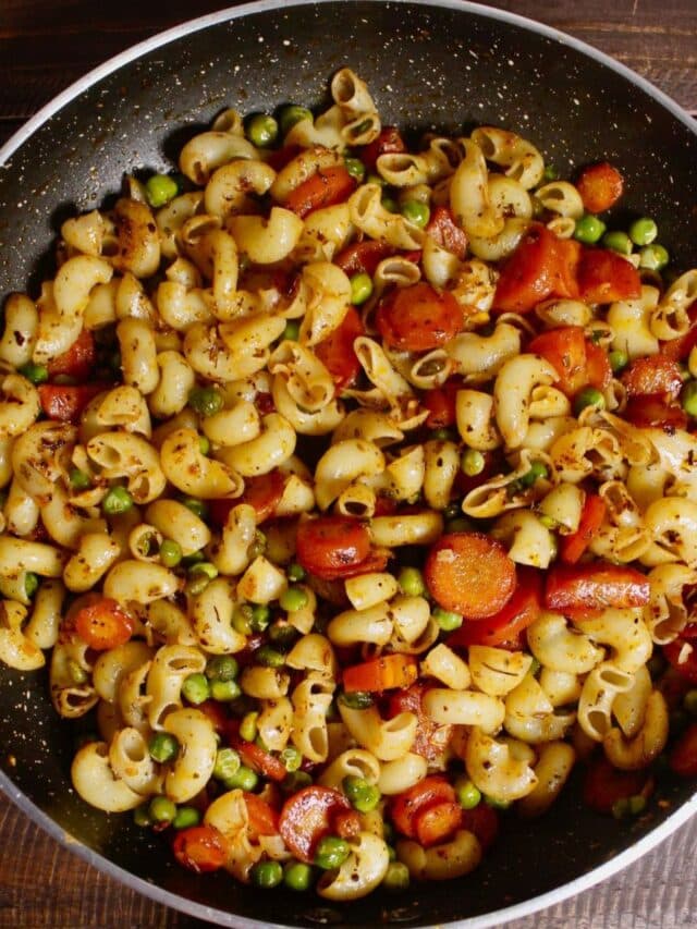 Carrot and Peas Macaroni