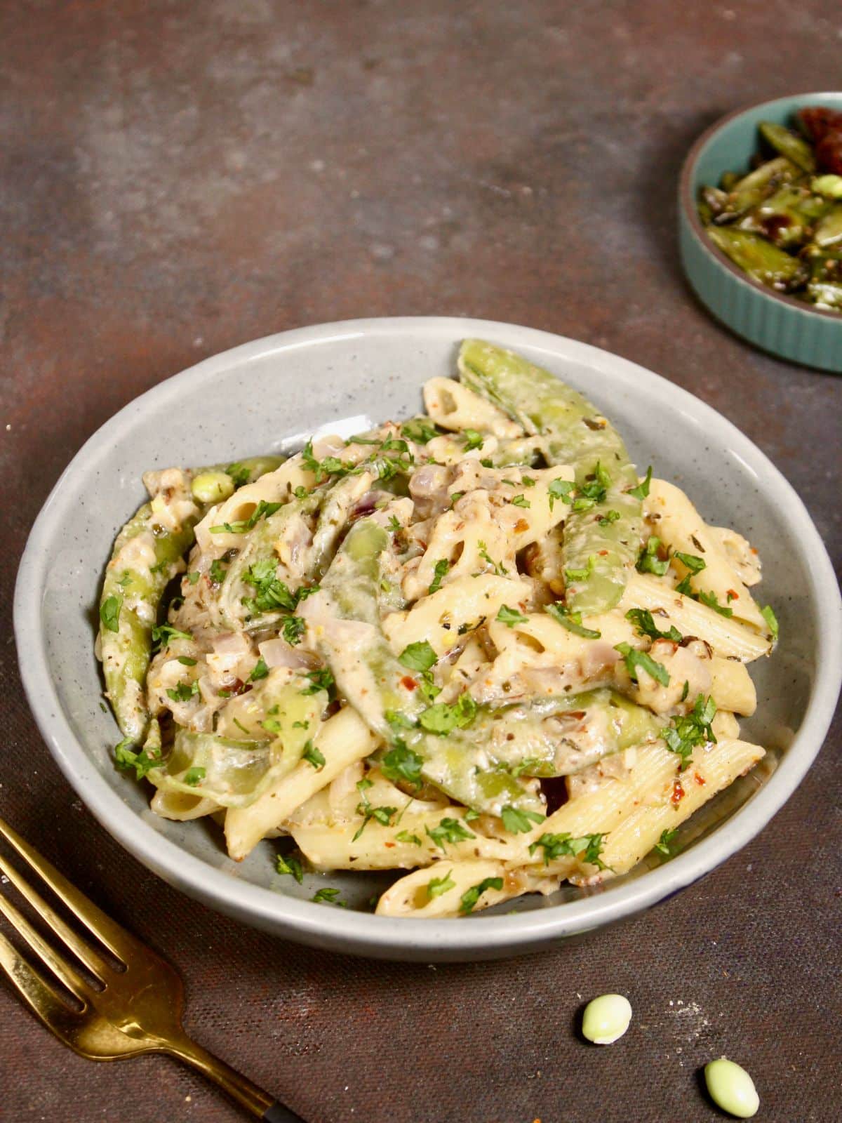 delicious broad beans pasta