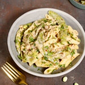 Featured Img of Broad Beans Pasta in White Sauce