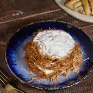 Featured Img of Sweet Vermicelli Cream Cakes