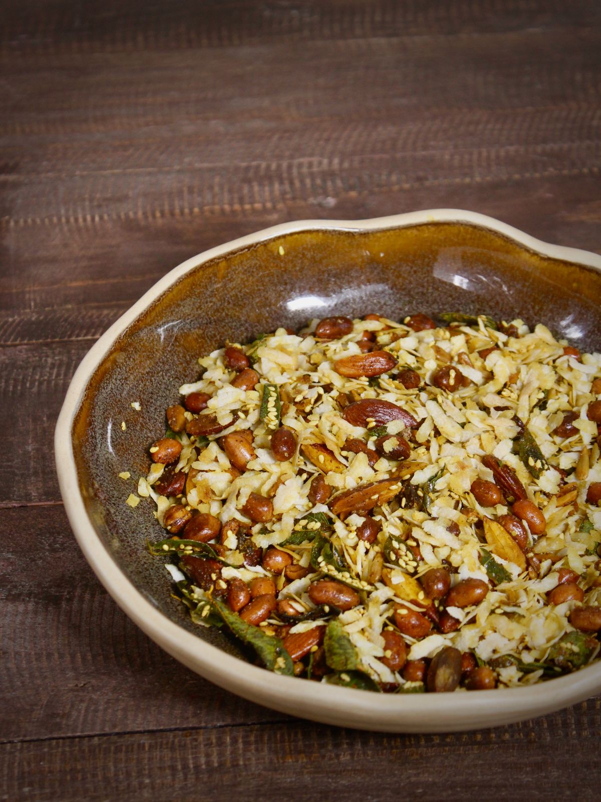 delicious oven roasted poha chivda