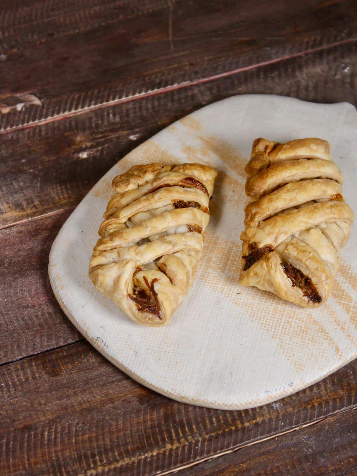 yummy sweet vermicelli puff pastry ready to enjoy 