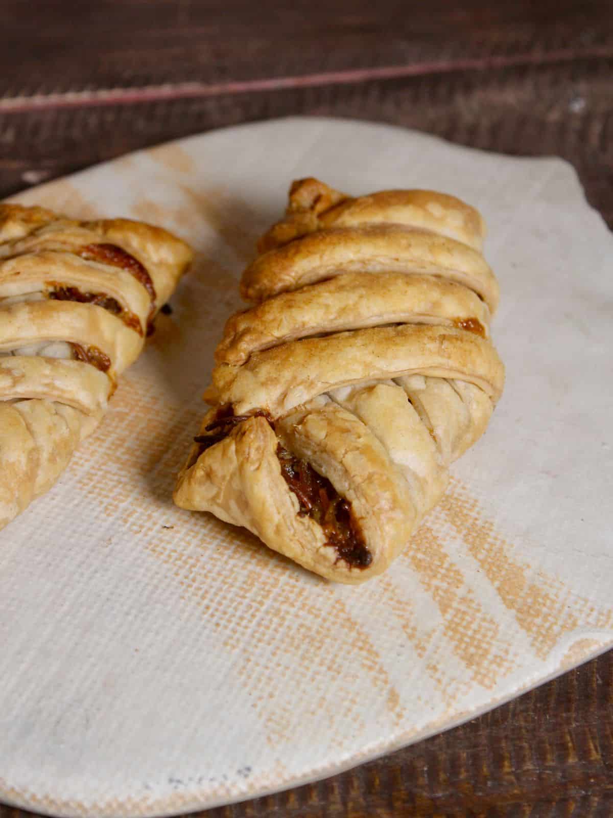 super delicious sweet vermicelli puff pastry