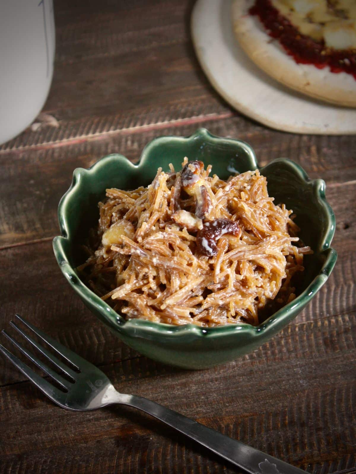 super delicious vermicelli kheer in a bowl 