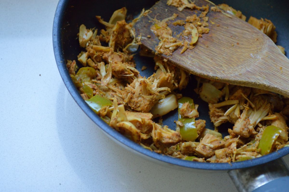 Jackfruit Curry Gyro mixture in a pan.