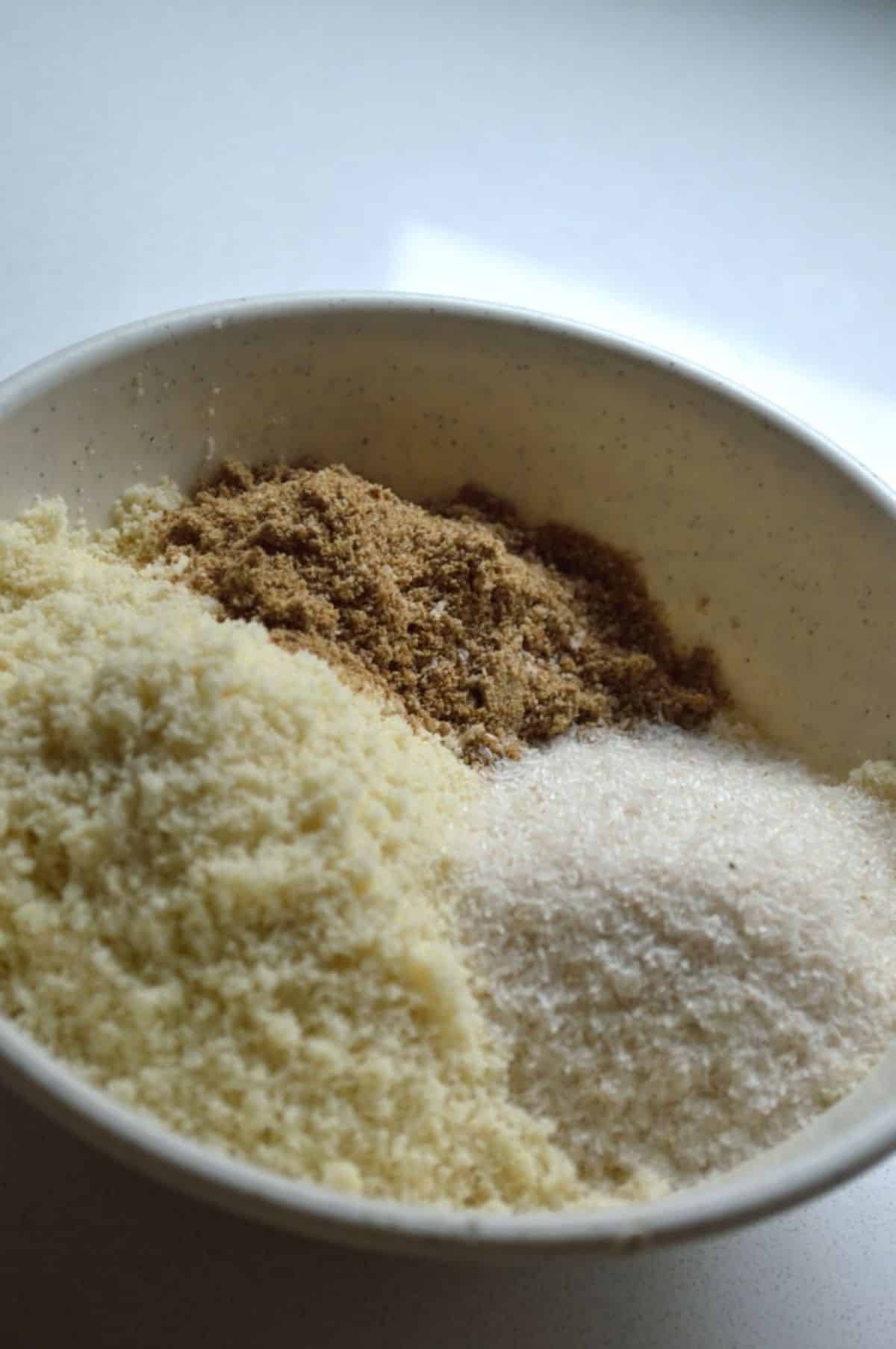 Almond flour, psyllium husk, flaxseed flour in a bowl.