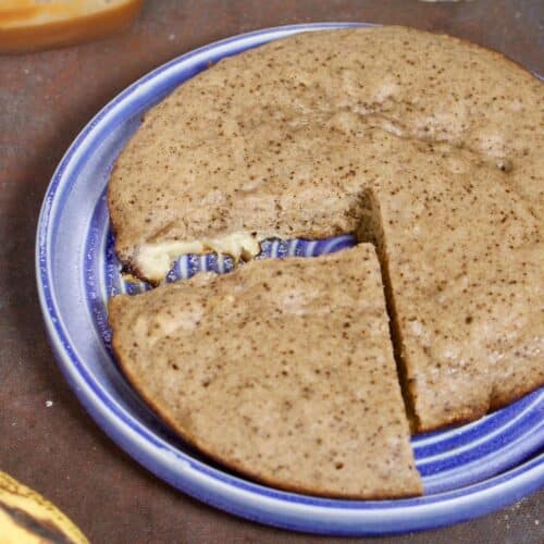 Featured Img of Caramelized Banana Cake in a Pan