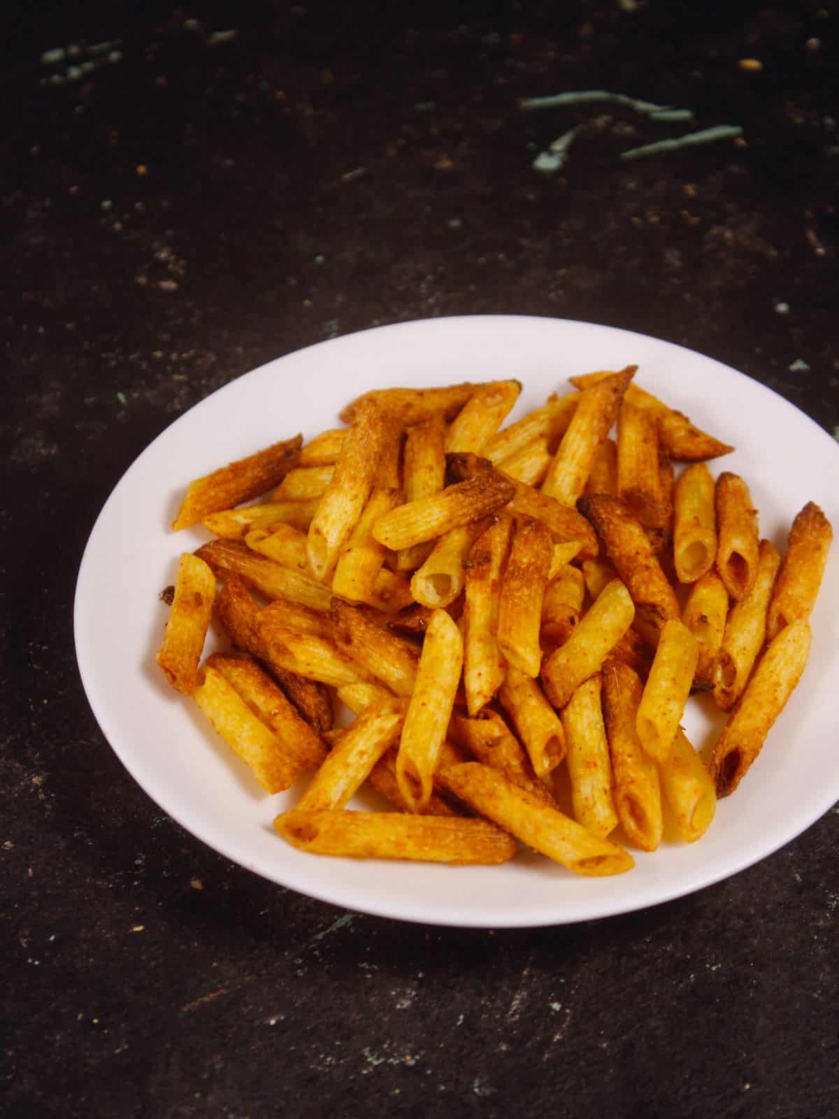 sprinkle remaining pasta mix after cooking and enjoy air fried pasta chips with any dip 