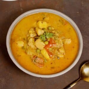 Featured Img of Raw Banana & Yam Yummy Curry