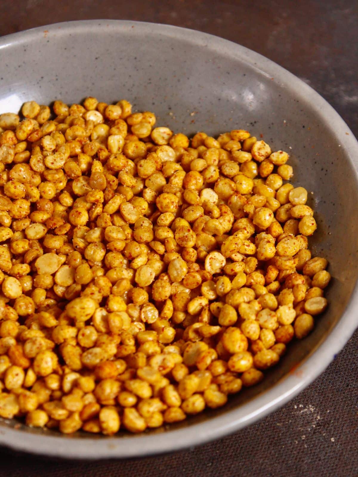 ready to enjoy chana dal namkeen with tea or coffee